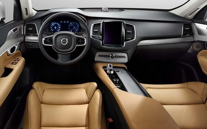 салон Volvo XC90