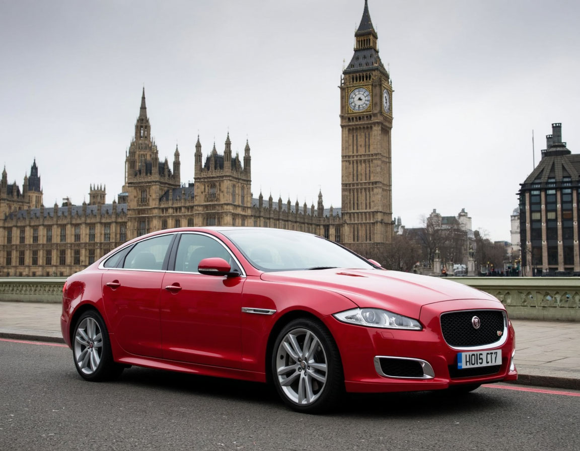 Рев мотора в прошлом: Jaguar выпустил последний автомобиль с бензиновым двигателем