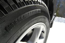 Cooper Tire представила линейку своих шин на выставке “Automechanika Moscow 2013”