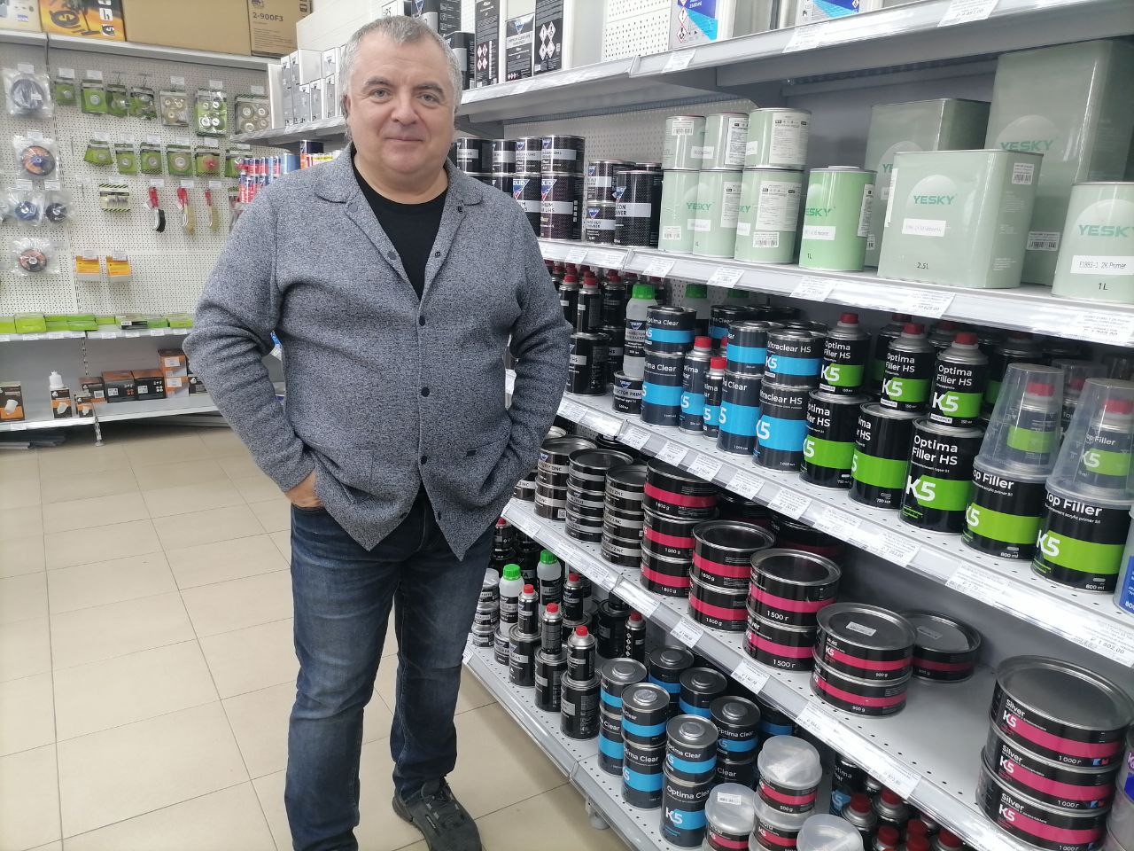 «Не мы дышим в спину, а нам». Как автомагазин из Калуги бросает вызов московским конкурентам «Не мы дышим в спину, а нам». Как автомагазин из Калуги бросает вызов московским конкурентам