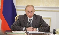 Владимир Путин подписал закон об утилизационном сборе