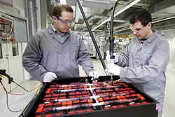 Bosch усиливает производство аккумуляторов
